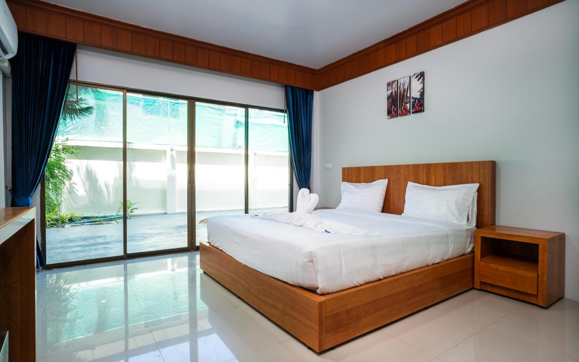 Gp House Phuket Patong Beach ภายนอก รูปภาพ