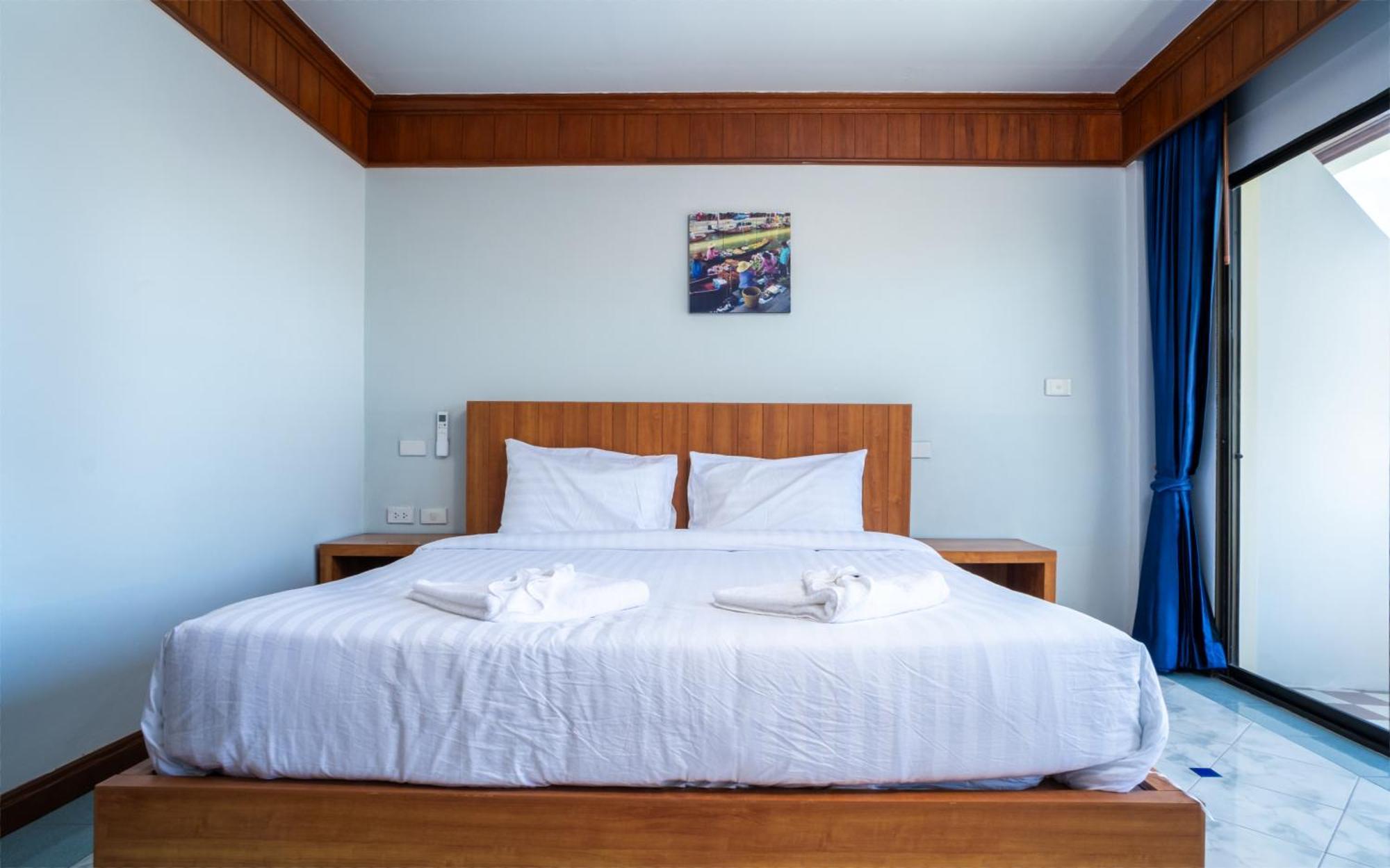 Gp House Phuket Patong Beach ภายนอก รูปภาพ